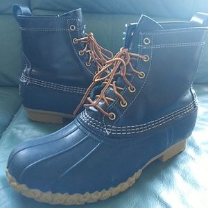Men's size 9 LL Bean Duck boots